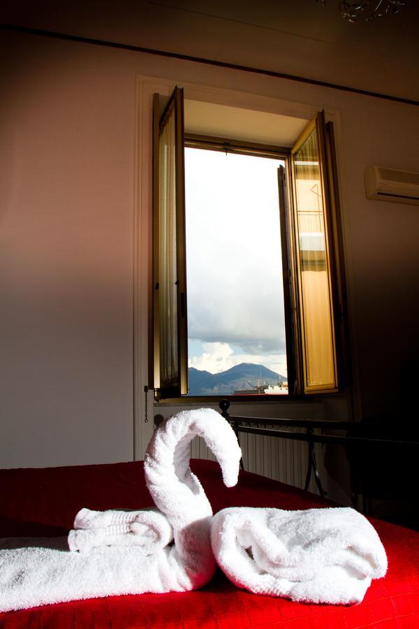 I Sorrisi Di Napoli Bed & Breakfast Luaran gambar